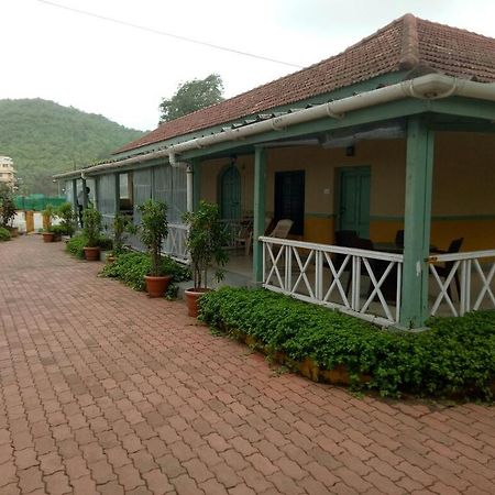 Golden Swan Beach Resort Murūd Exterior foto