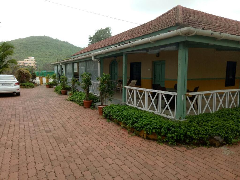 Golden Swan Beach Resort Murūd Exterior foto